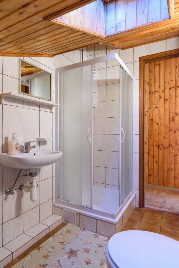 Accommodation Mamut Trogir Bagian luar foto